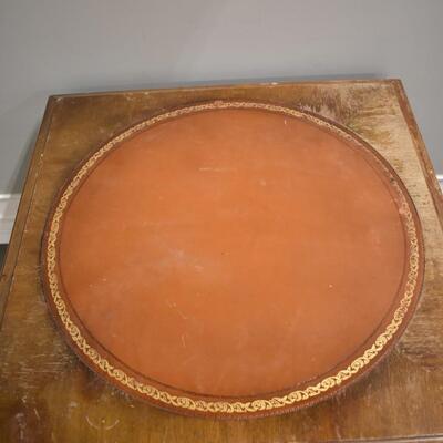 Square Wood Table w/Circle In Middle,Solid, 25 1/2in x 25 1/2in x 25in Tall