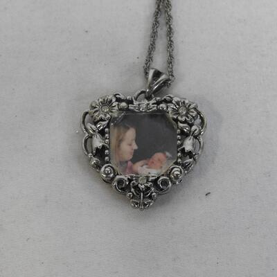 2 Necklaces: Goldtone 7 Tiny Birthstone Rings & Silvertone Heart Photo Pendant