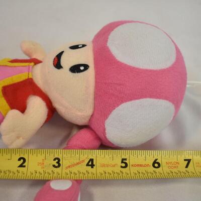 Stuffed Mario Pink Mushroom Toadette, NEW w/Tag & suction Cup For Hanging
