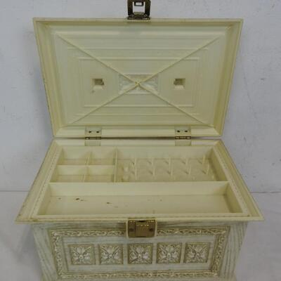 Max Klein Vintage Sewing Box w/ Tray, Good Condition, Needs Cleaning
