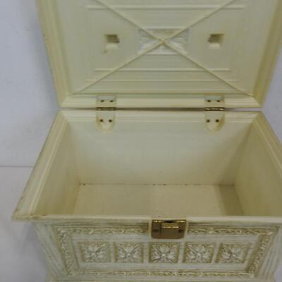 Max Klein Vintage Sewing Box w/ Tray, Good Condition, Needs Cleaning
