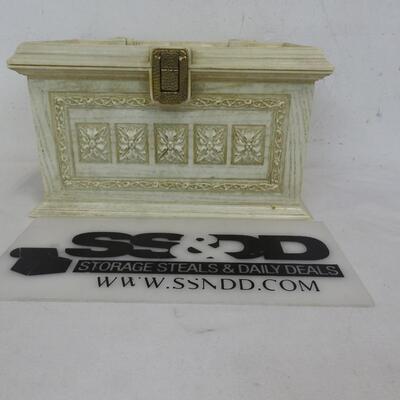Max Klein Vintage Sewing Box w/ Tray, Good Condition, Needs Cleaning