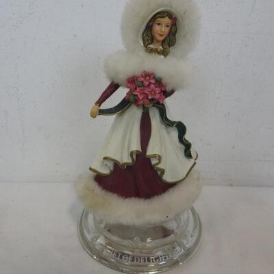 8 Figurines: Precious Moments, Doves, Angels, Girl, Ceramics, Glass/Metal