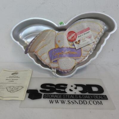 Wilton 1987 Vintage  Bird & Banner Cake Pan W/Paper & Instructions