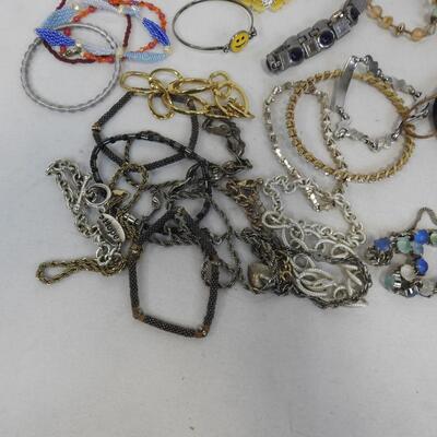 Bracelets: Costume Jewelry, Various Styles/Colors/Lengths: Beads, Chains,Cording