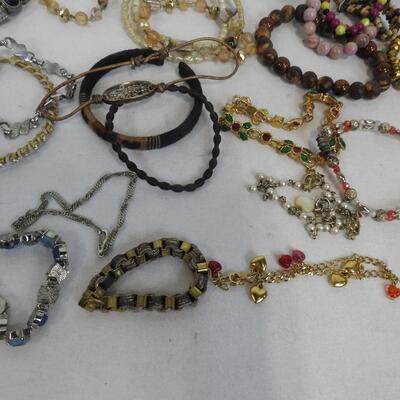 Bracelets: Costume Jewelry, Various Styles/Colors/Lengths: Beads, Chains,Cording