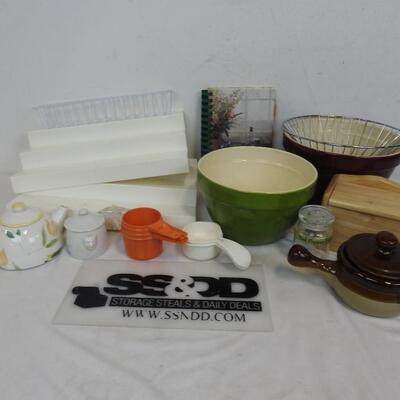 Kitchen Lot: Crate & Barrel, Tupperware, Spice Storage Shelves, Wood Recipe Box