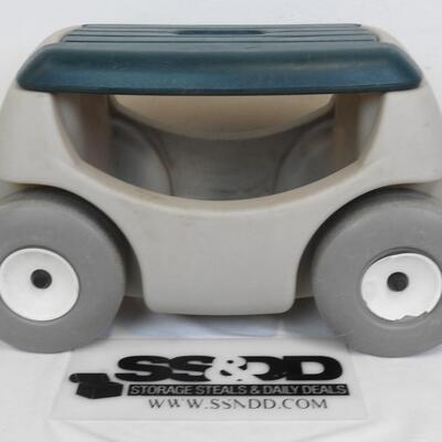 Step 2 Garden Hopper