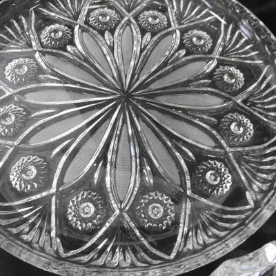 Glass Serving Dishes: 1 vintage Bowl w/ Matching S&P Shaker, Platter