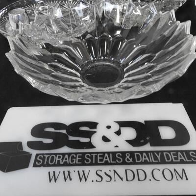 Glass Serving Dishes: 1 vintage Bowl w/ Matching S&P Shaker, Platter