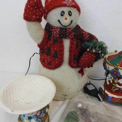 Christmas: 2 Light-Up Snowmen, Snowflake Ceramic Box w/ Lid, Carousel, Ornaments