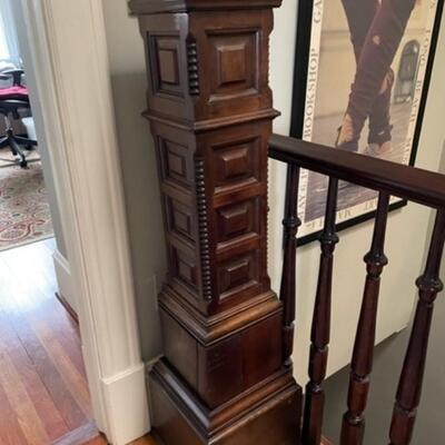 Oak Bannister Knoll Wood Pedestal / Newel Post / Plant Stand - YP11661