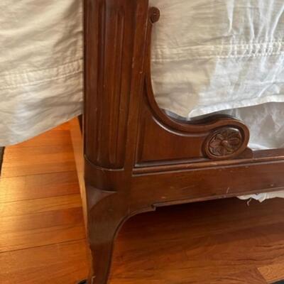 John Widdicomb Full Size Dark Maple Stain Bed Frame With Headboard - PY11647