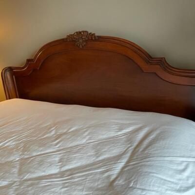 John Widdicomb Full Size Dark Maple Stain Bed Frame With Headboard - PY11647