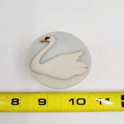 SMALL STONE TRINKET BOX W/ SWAN