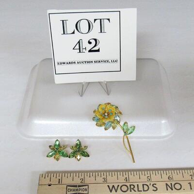 Pretty Vintage Rhinestone Earrings and Pin Lot