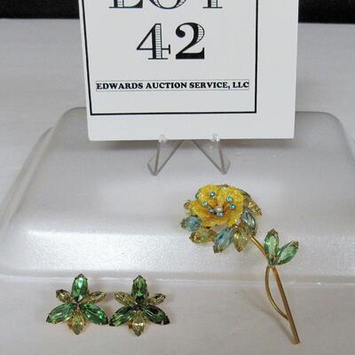 Pretty Vintage Rhinestone Earrings and Pin Lot
