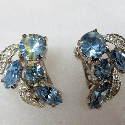 Vintage  Eisenberg Blue Rhinestone Earrings, Read Description