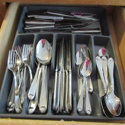 Flatware- Mostly Oneida- Approx 59 Pieces- Also Farberware Steak Knives- 8 Pieces