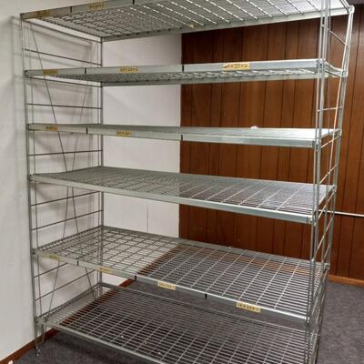 LOT 30A WIRE METAL RACK