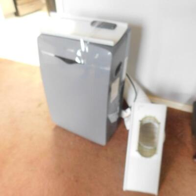 Hisense Portable Air Conditioner with Window Vent
