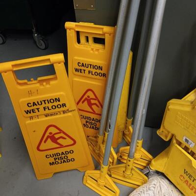 LOT 47A MOP CLEAN UP