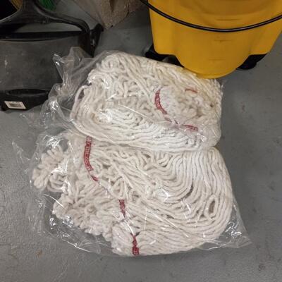 LOT 49A  FLOOR CLEANING