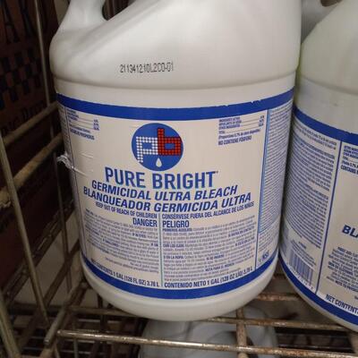 LOT 52A COMMERCIAL GRADE BLEACH