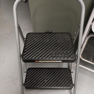LOT 55A TWO STEP LADDERS