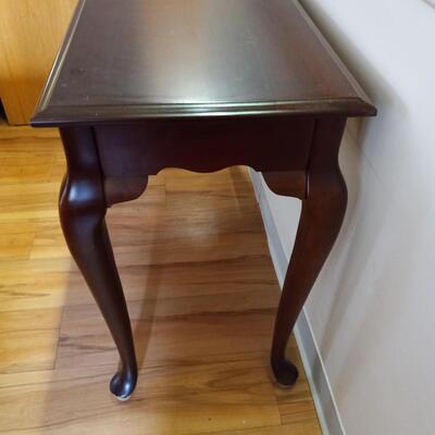 LOT WOODEN SOFA TABLE