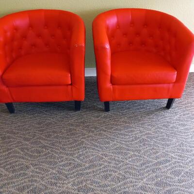 LOT 5T THREE VINAL CHAIRS