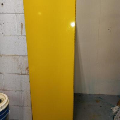LOT 4P HEAVY DUTY METAL CABINET