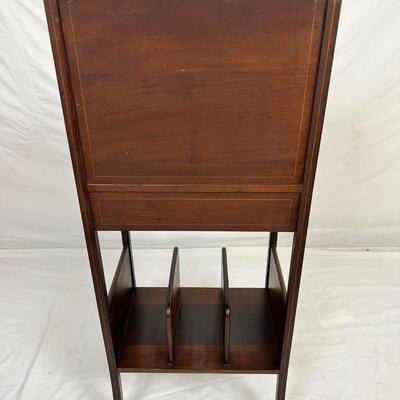 107 Mahogany Hepplewhite Style Magazine Stand