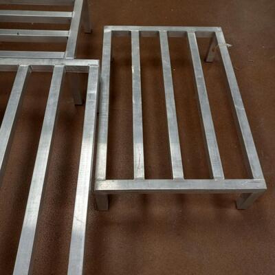 LOT 26N ALUMMINUM FOOD STANDS