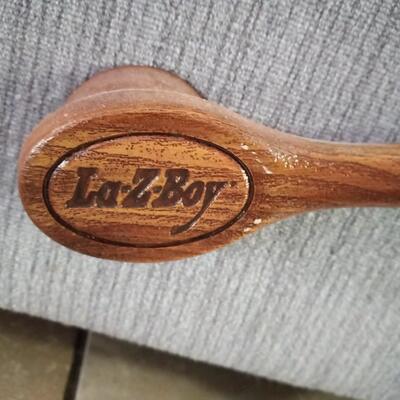 LOT 25N LAZY BOY RECLINER