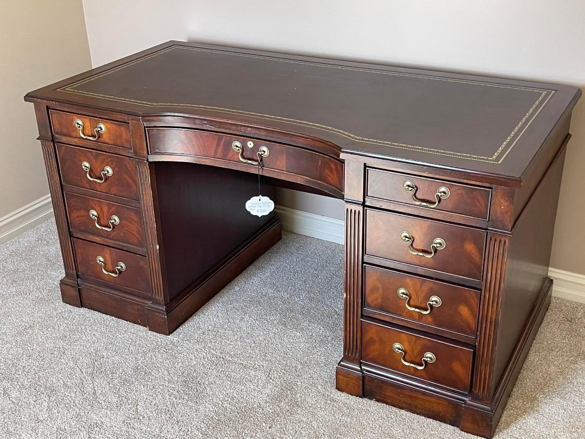 Lot 4 Hekman Mahogany Leather top office desk