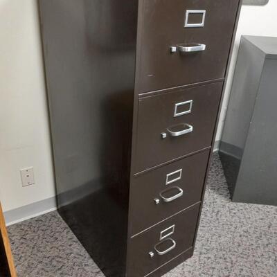 LOT 58N HON METAL FILING CABINET