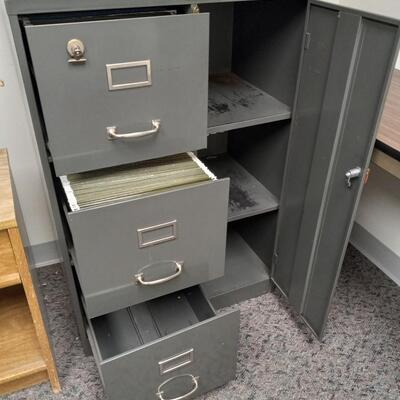 STEELMASTER METAL CABINET