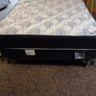 LOT 21C SUMMIT MATTRESS  AND FRAME