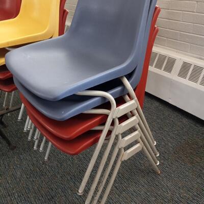 LOT 4W COLORFUL STACKABLE CHAIRS AND CHAIR MOVER