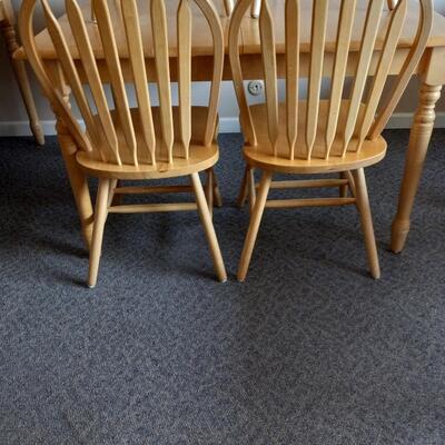 LOT 5N WOODEN TABLE AND 4 CHAIRS
