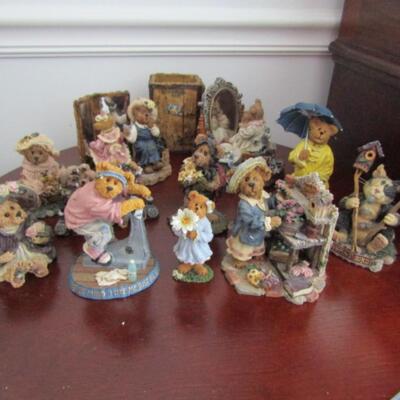 Collection of Boyd's Bears Figurines (Group #6)