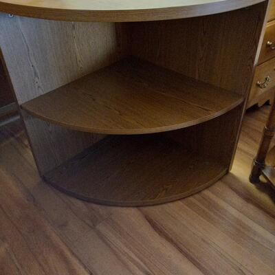 LOT 101T SMALL CORNER SHELF