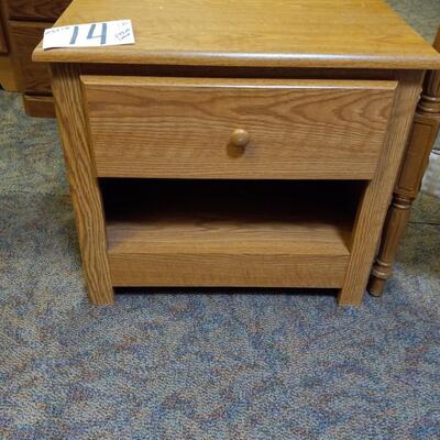 LOT 14C CHAIR AND WOODEN SIDE TABLE