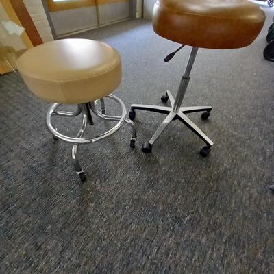 TWO ADJUSTABLE STOOLS
