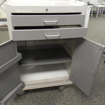 LOT 68W TOOL CART