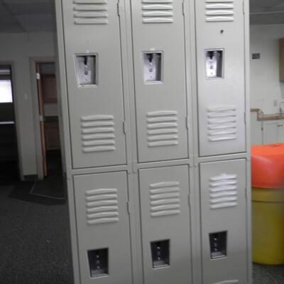 LOT 56W METAL LOCKERS