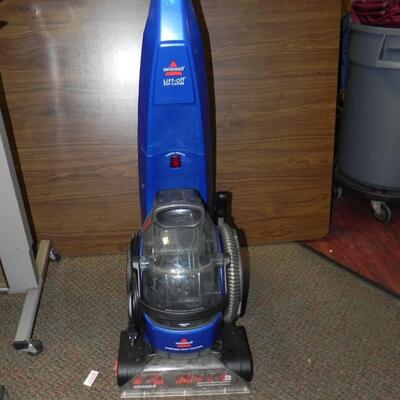 LOT 126T BISSELL LIFT OFF CARPET CLEANER