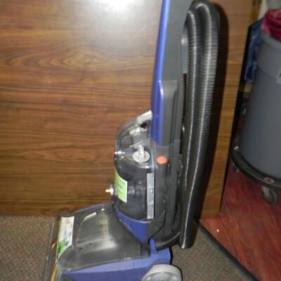 LOT 126T BISSELL LIFT OFF CARPET CLEANER