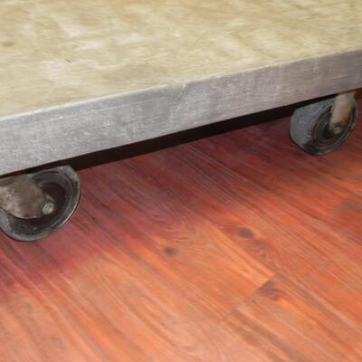 LOT 123T FOLDING CART MOVER